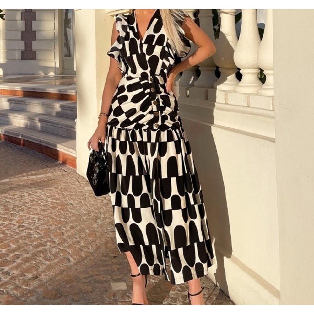 AX Paris Dress 14 Abstract Black Off White Large Slit Front Button Up